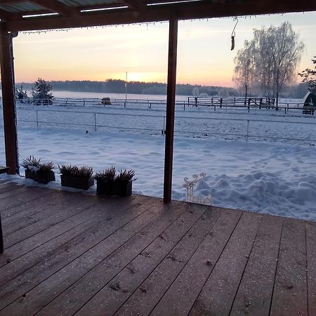 Domek Przy Stajni Bogdanowka Caloroczny Rossosz Kültér fotó